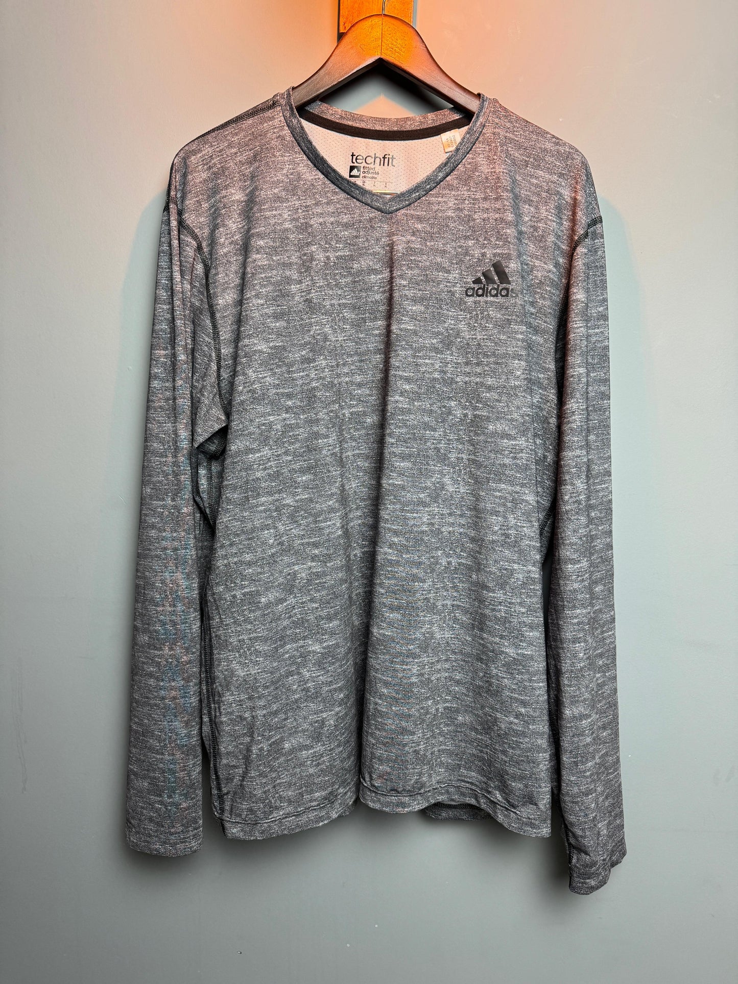 ADIDAS Techfit Climalite Long Sleeves T-Shirt (XL)